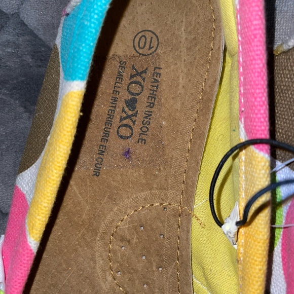 Slip On Flat Tennis Shoes - Picture 6 of 6